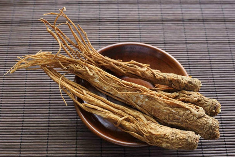 当归中草药图片 | 百度健康·医学科普